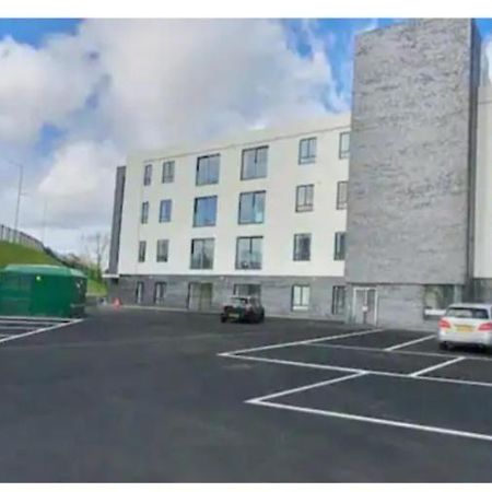 Lovely 2-Bedrooms With Free Parking Canvey Island Buitenkant foto